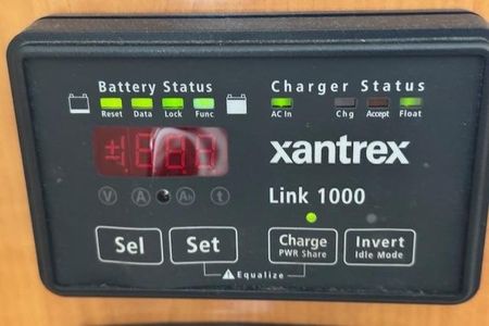 2001 28′ Bayliner 2855 Ciera
