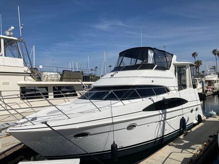 2001 39′ Carver 396 Aft Cabin Motor Yacht
