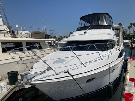 2001 39′ Carver 396 Aft Cabin Motor Yacht