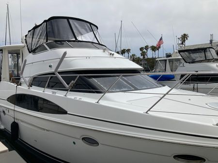 2001 39′ Carver 396 Aft Cabin Motor Yacht