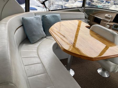 2001 39′ Carver 396 Aft Cabin Motor Yacht