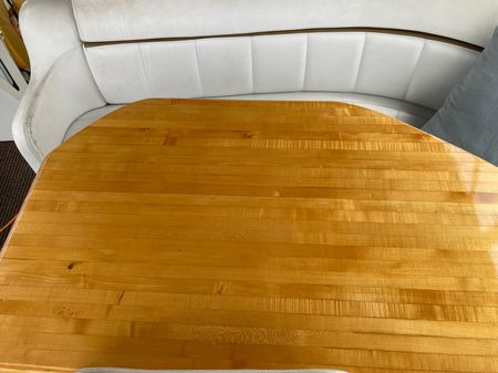 2001 39′ Carver 396 Aft Cabin Motor Yacht