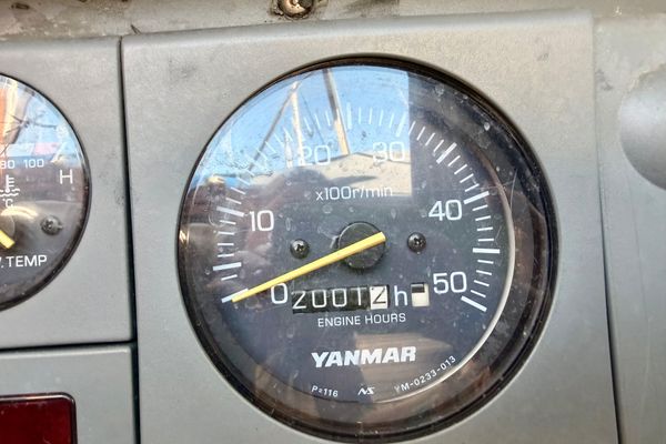 2001 Tayana 42′ Vancouver 42
