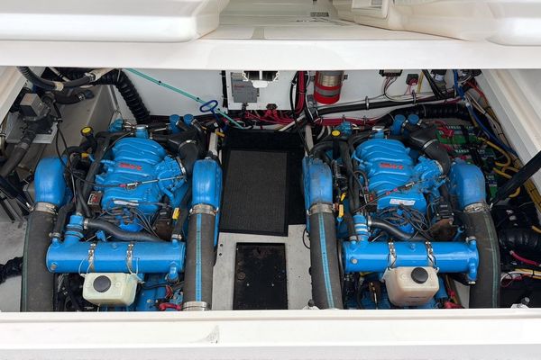 2001 35′ Tiara Yachts 3500 Open