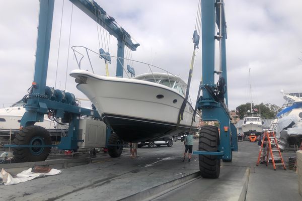 2001 35′ Tiara Yachts 3500 Open
