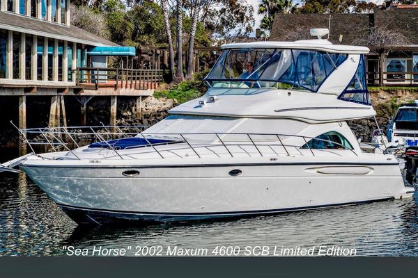 2002 46′ Maxum 4600 SCB Limited Edition