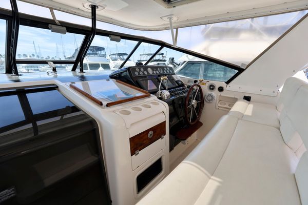 2003 40′ Tiara Yachts 4000 Express