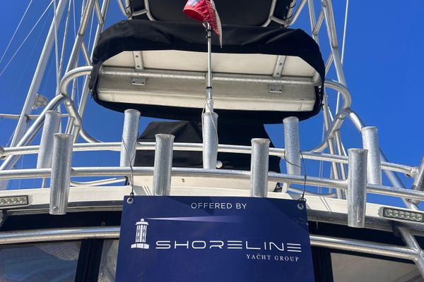 2004 28′ Carolina Classic sport fishing