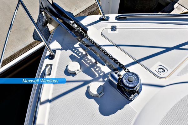 2004 46′ Carver 466 Motor Yacht