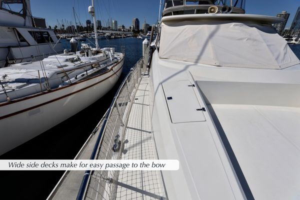 2004 57′ McKinna 57 Pilothouse