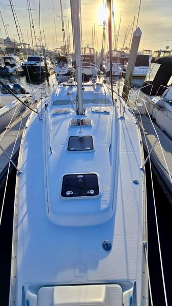 2006 39′ Beneteau 393