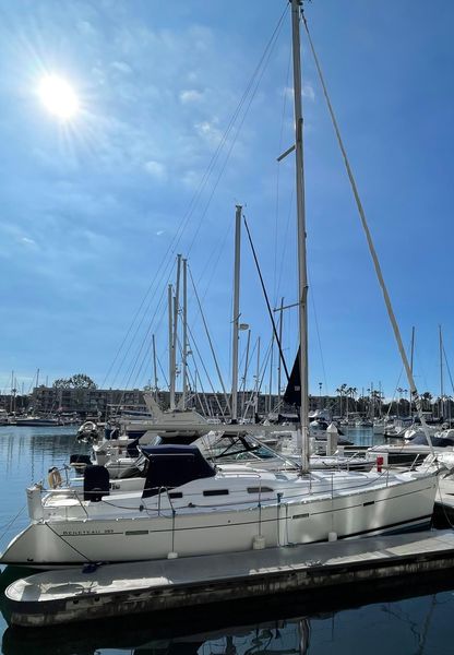 2006 39′ Beneteau 393
