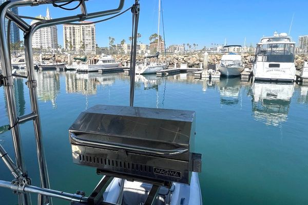 2007 42′ Beneteau 423