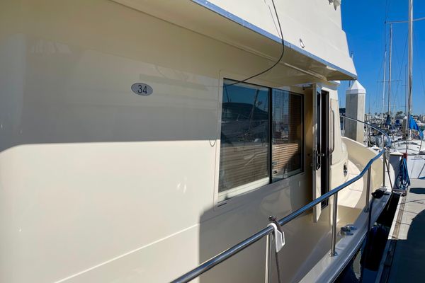 2008 34′ Mainship 34 Trawler