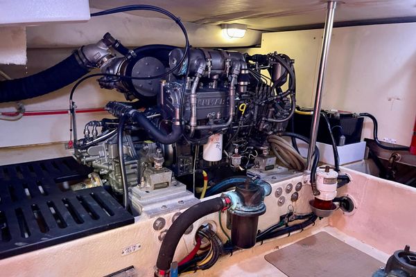 2008 34′ Mainship 34 Trawler