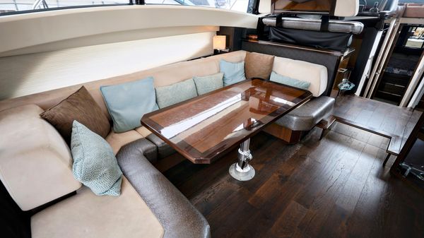 2013 50′ Marquis 500 Sport Bridge