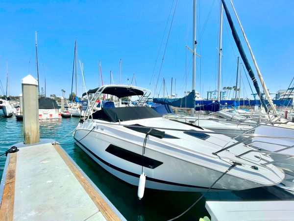 2016 25′ Four Winns V255