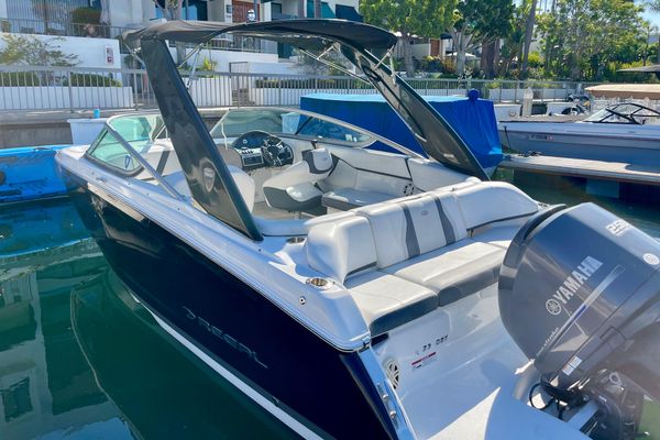 2016 23′ Regal 23 OBX