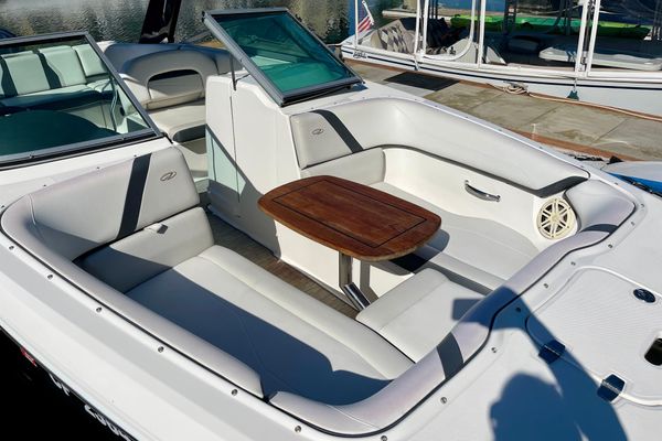 2016 23′ Regal 23 OBX