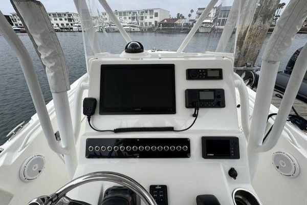 2019 24′ Edgewater 245CC