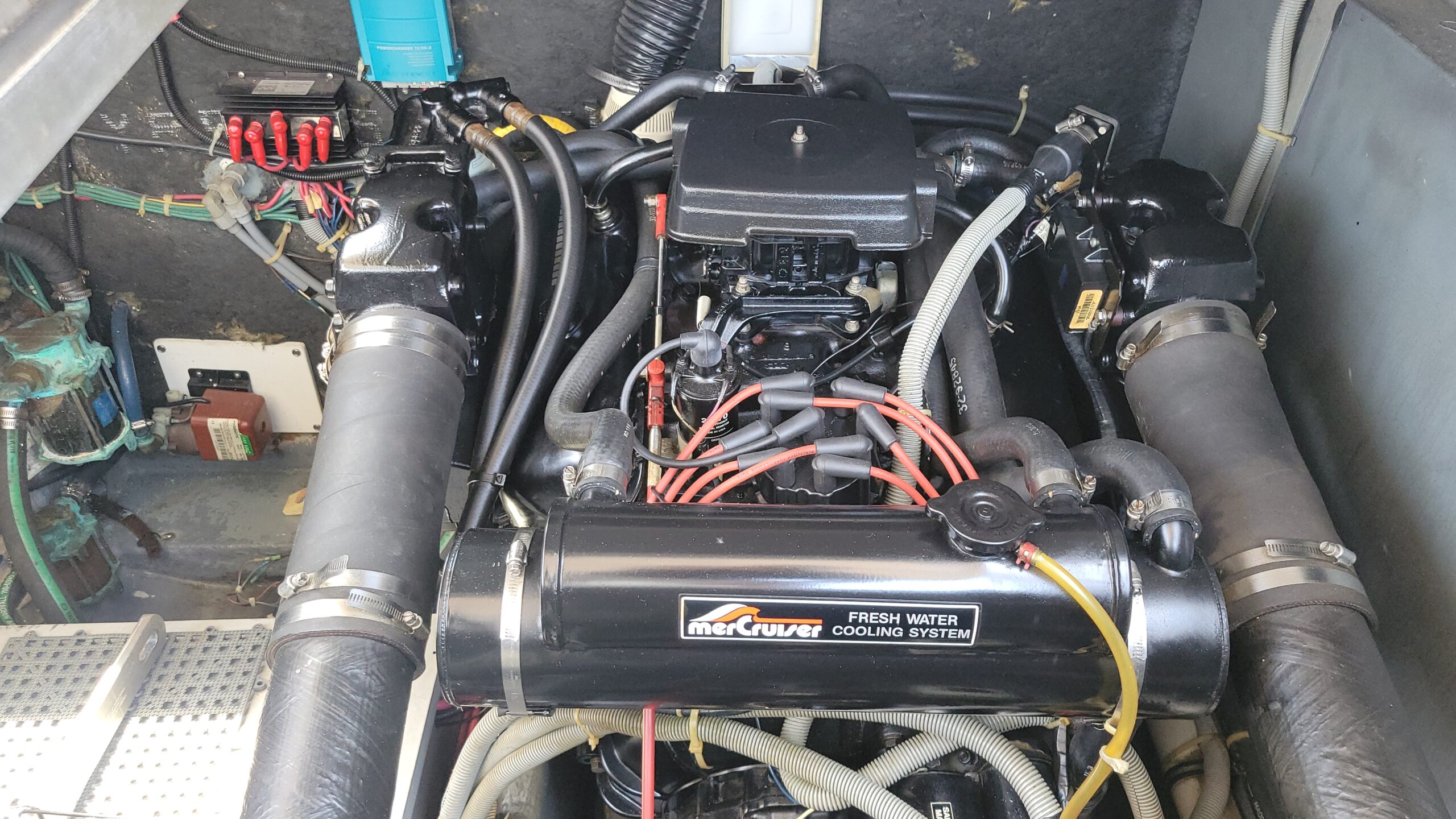 1987 39′ Sea Ray 390 Express