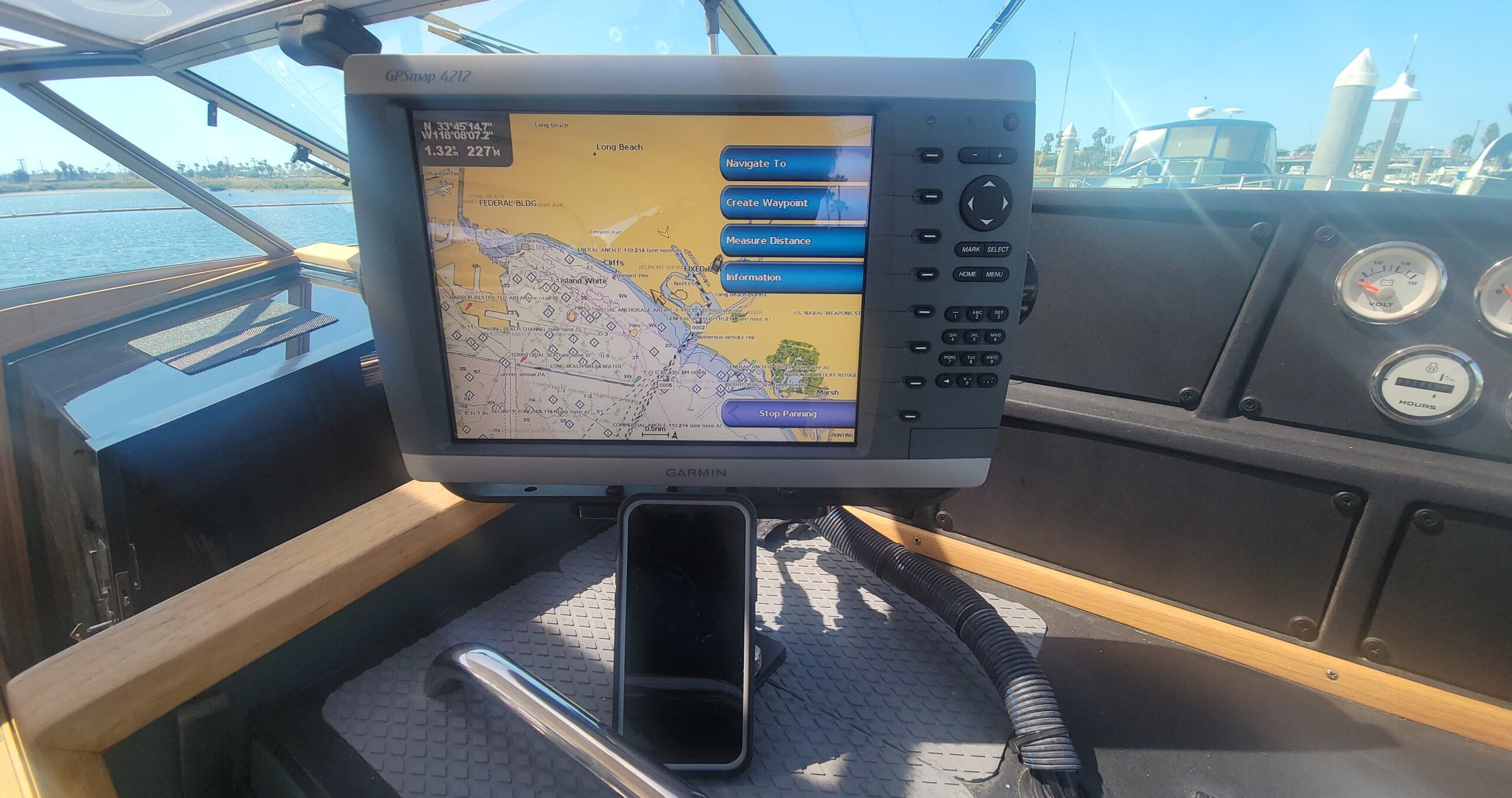 1987 39′ Sea Ray 390 Express
