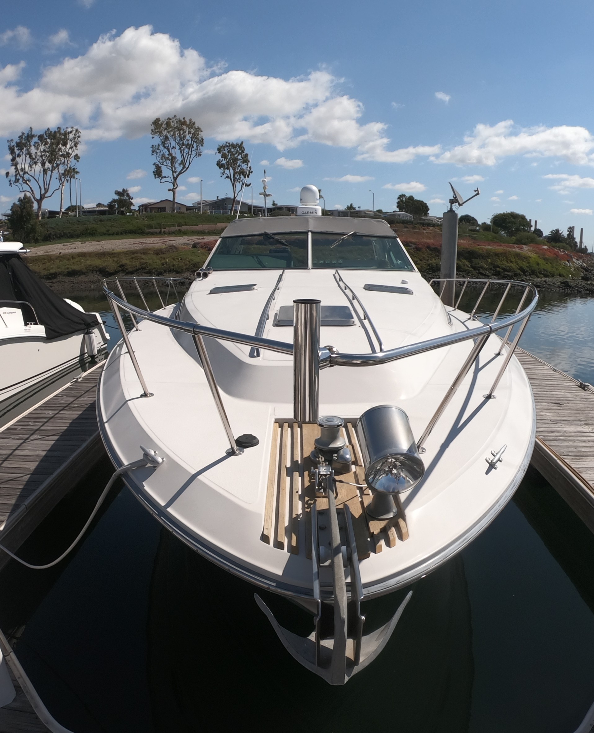 1987 39′ Sea Ray 390 Express