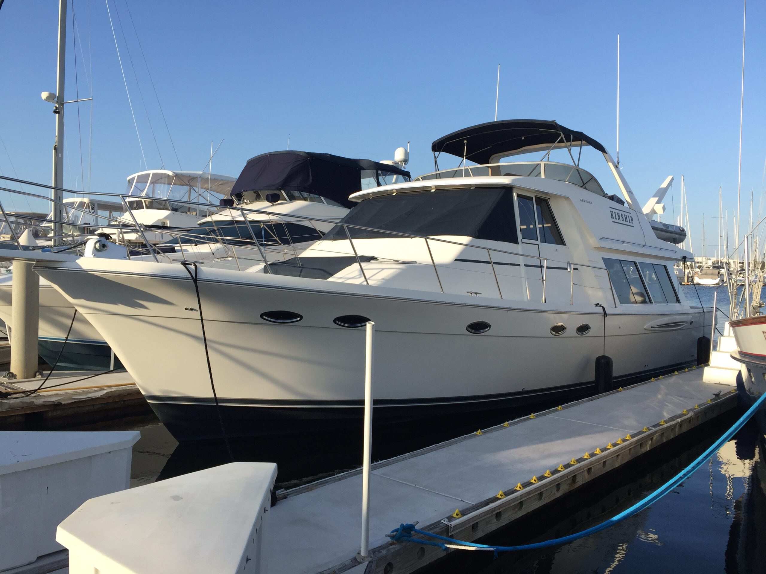 2005 49′ Meridian Pilothouse
