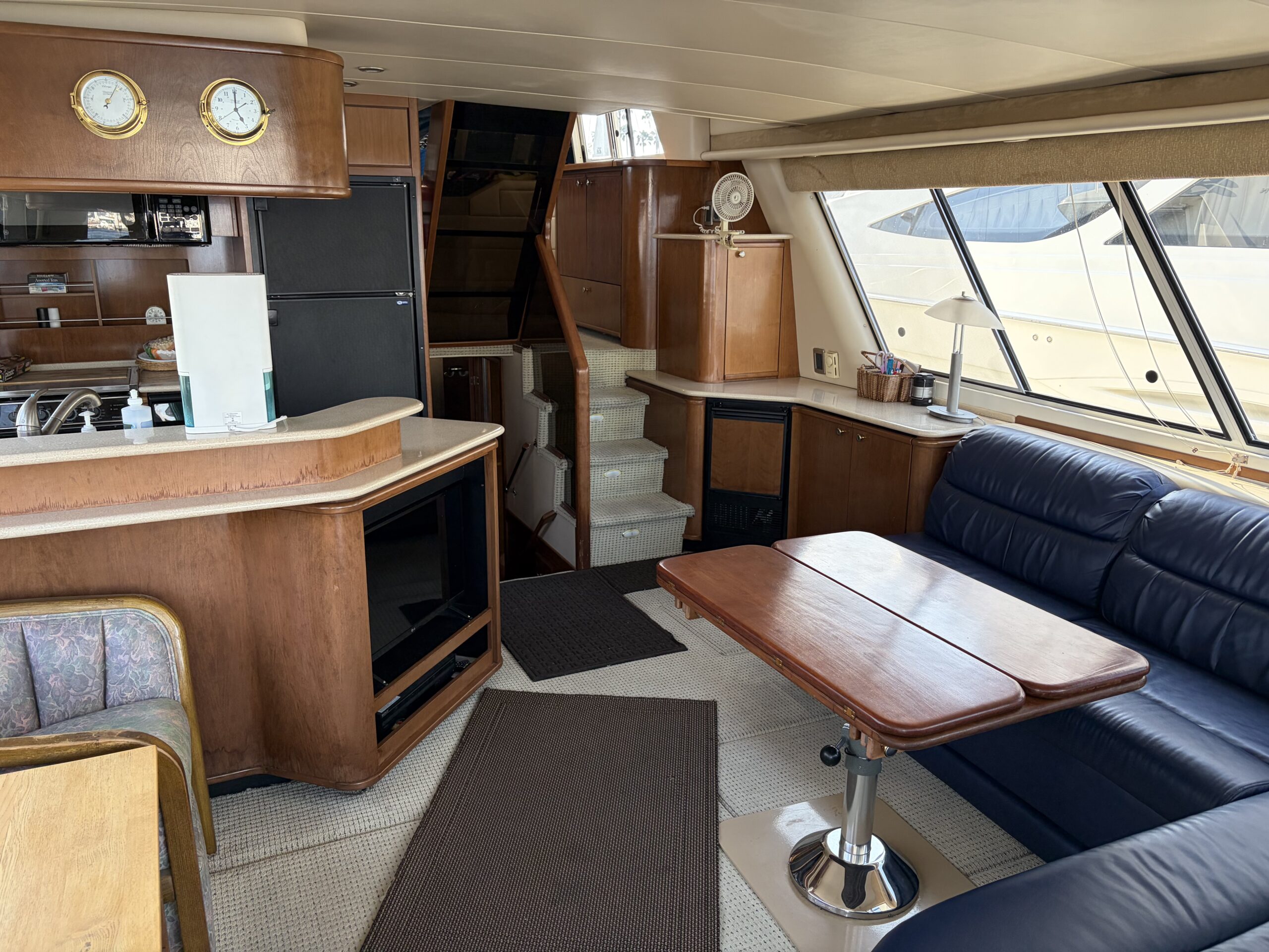 2005 49′ Meridian Pilothouse