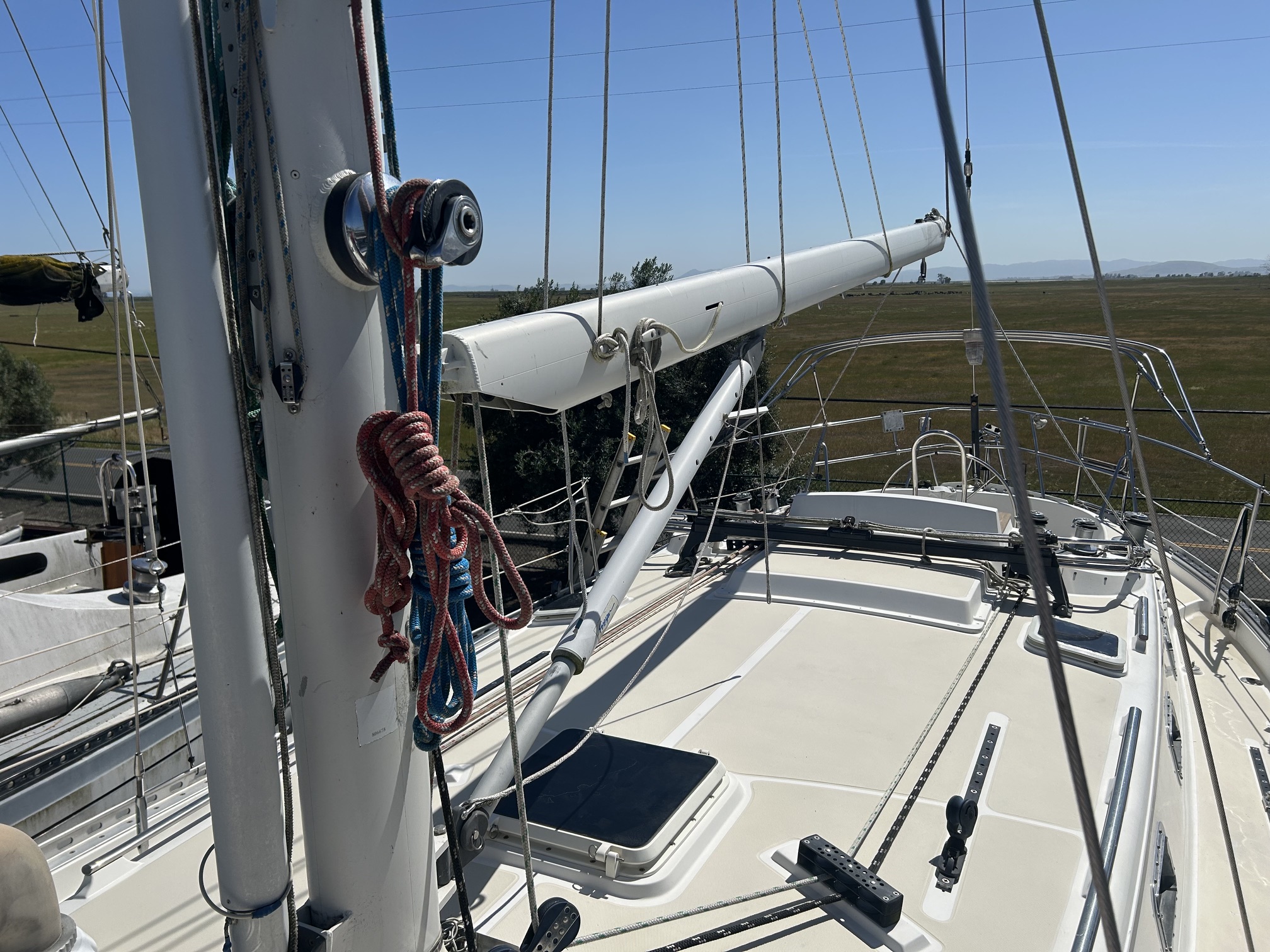2002 40′ Pacific Seacraft Cutter