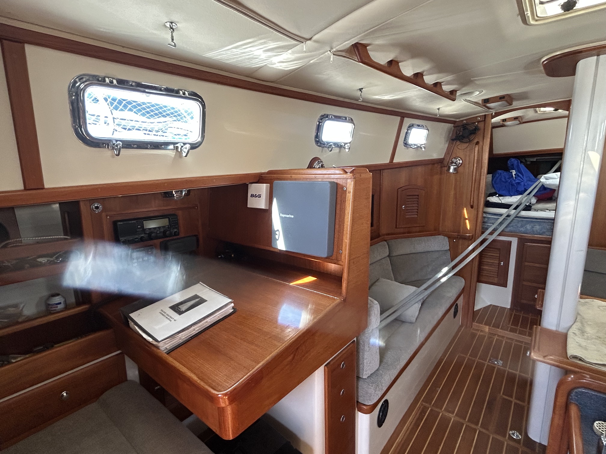2002 40′ Pacific Seacraft Cutter