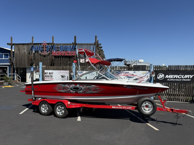 2004 MasterCraft Wakeboard 20