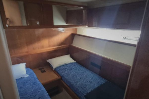 2001 57′ Ferretti Yachts 57 Motor Yacht