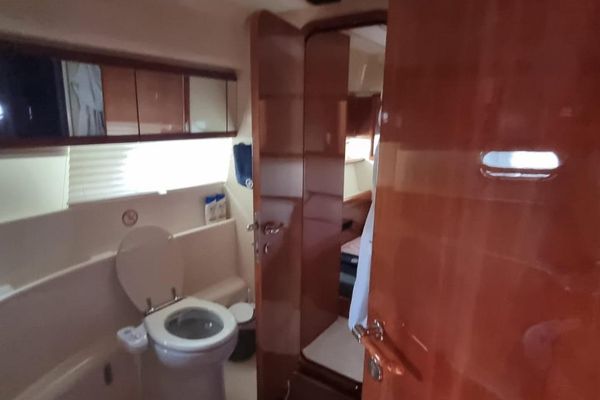 2001 57′ Ferretti Yachts 57 Motor Yacht