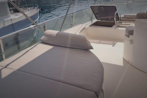 2001 57′ Ferretti Yachts 57 Motor Yacht