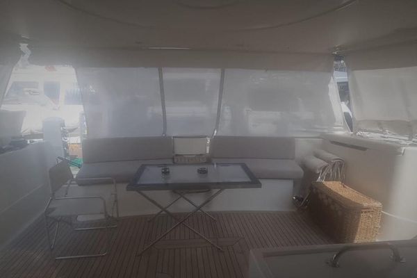 2001 57′ Ferretti Yachts 57 Motor Yacht