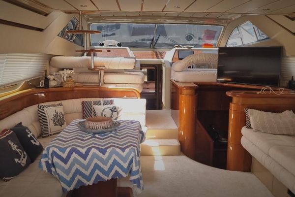 2001 57′ Ferretti Yachts 57 Motor Yacht