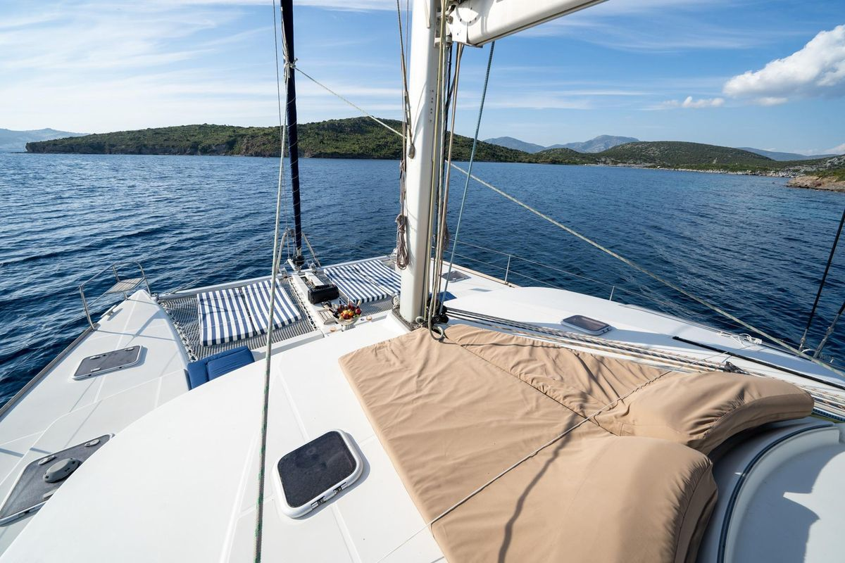 2005 44′ Lagoon 440