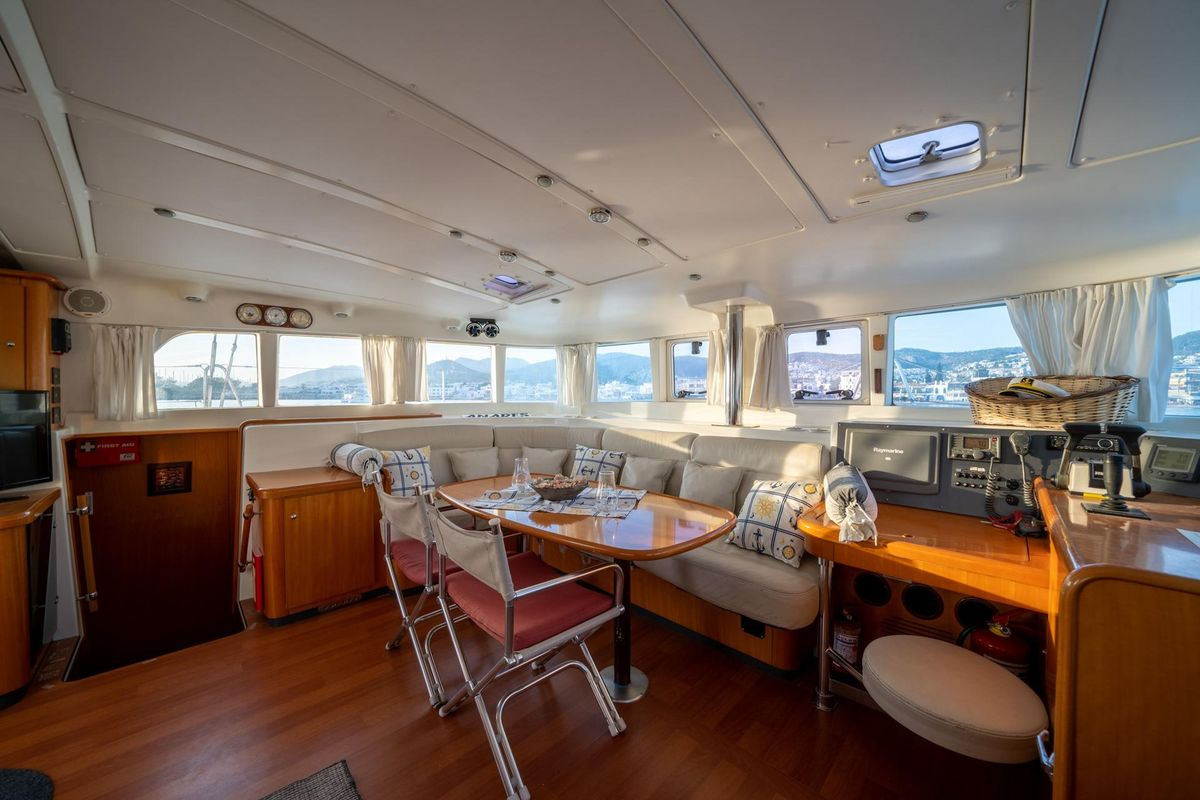 2005 44′ Lagoon 440