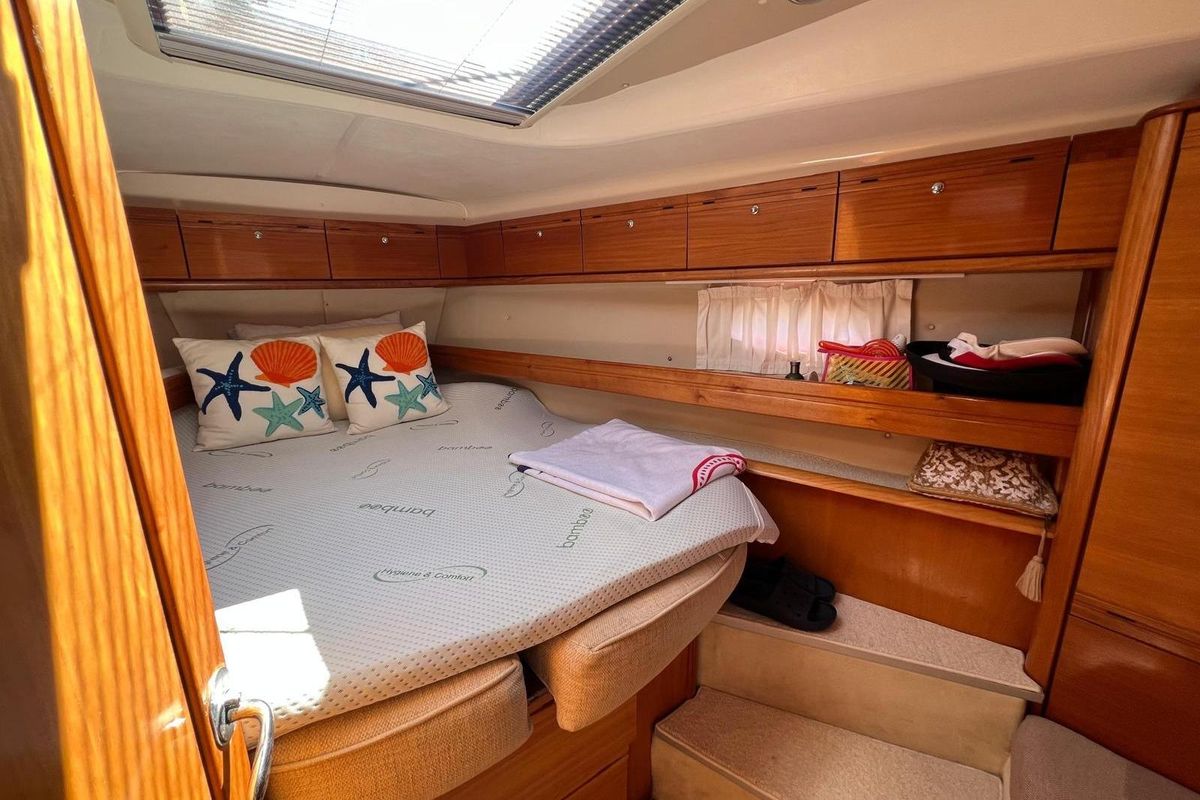 2007 44′ Bavaria Vision 44