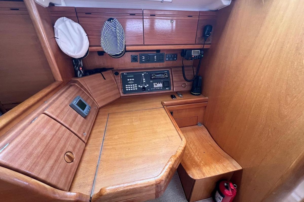 2007 44′ Bavaria Vision 44