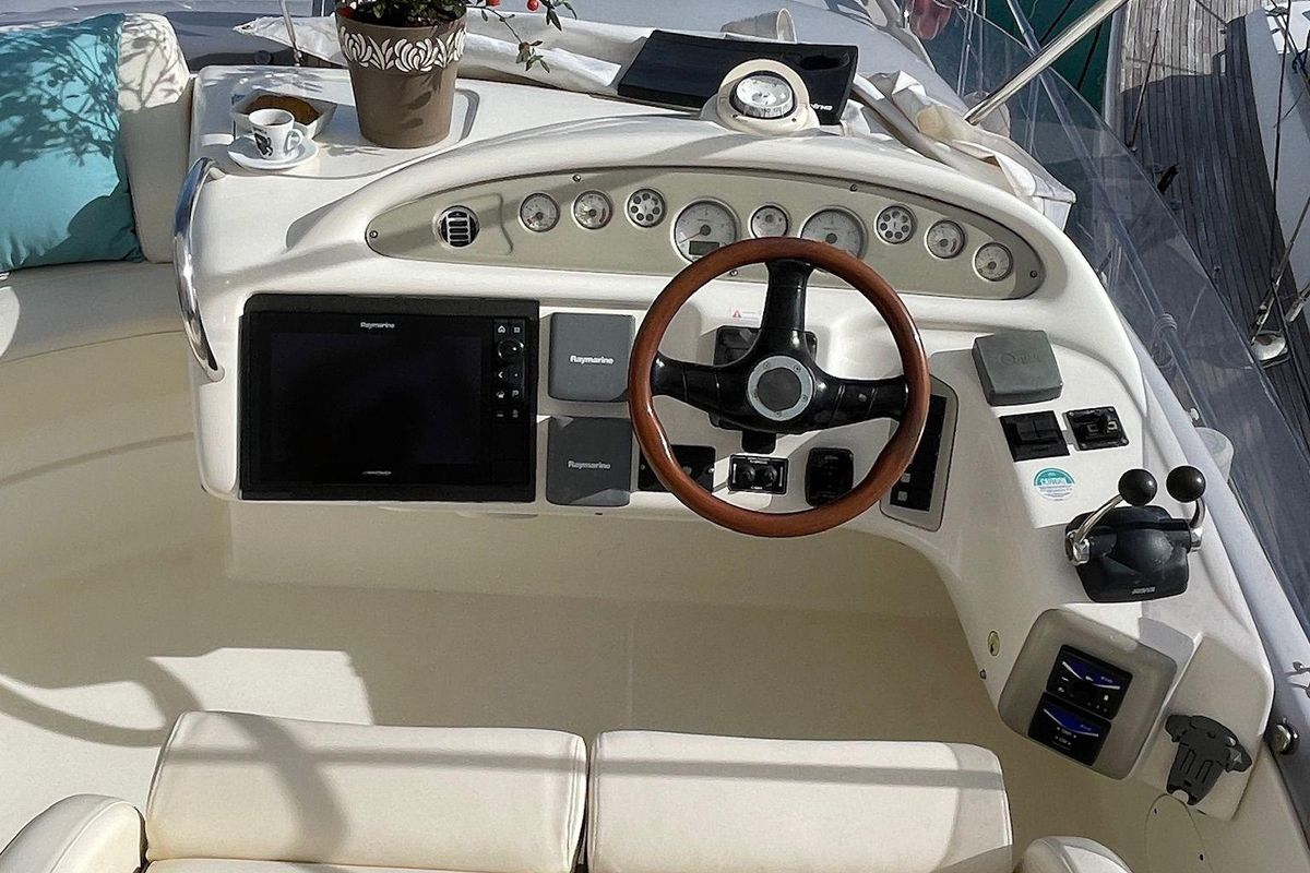 2007 50′ Cranchi Atlantique 50