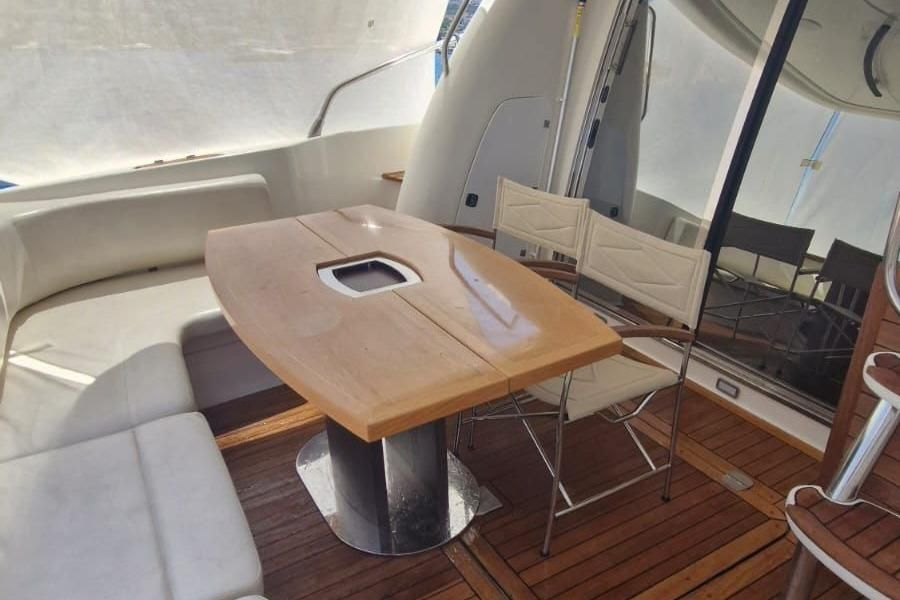 2007 50′ Cranchi Atlantique 50