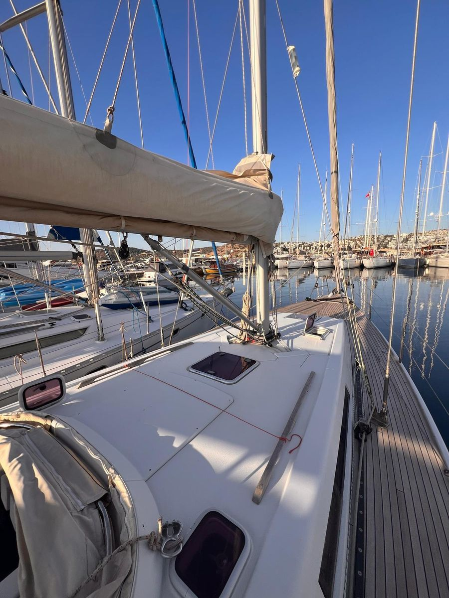 2007 43′ Grand Soleil 43