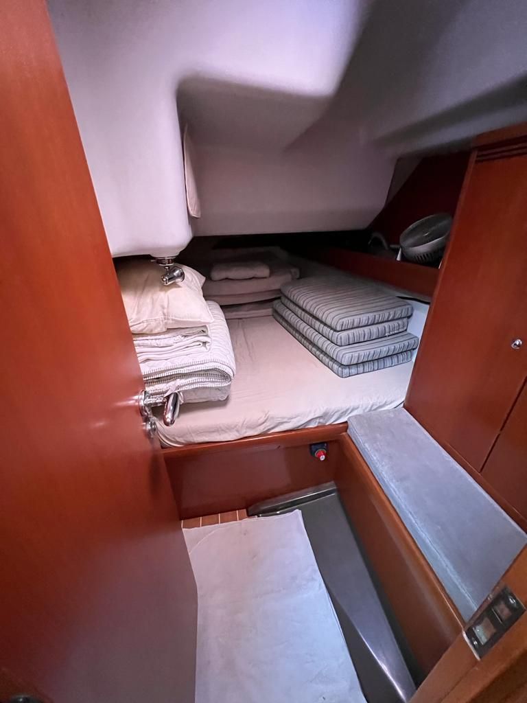 2007 43′ Grand Soleil 43