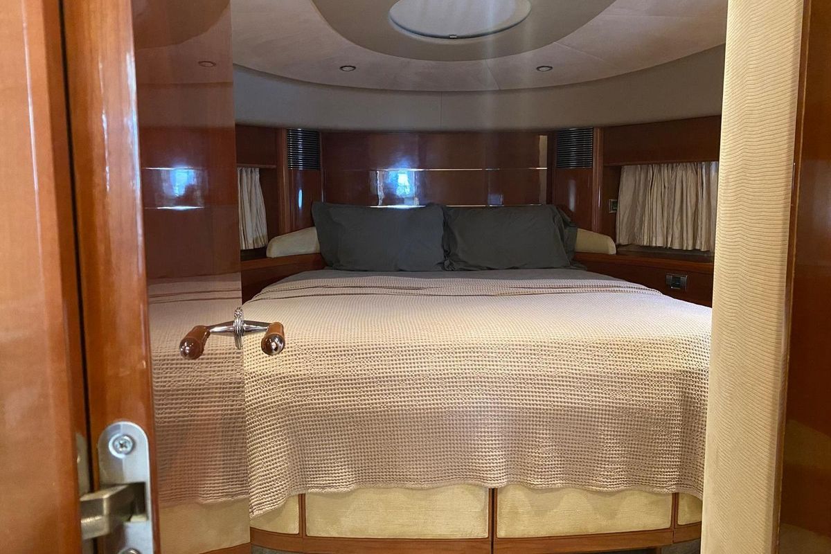 2008 75′ Princess 75 Motor Yacht