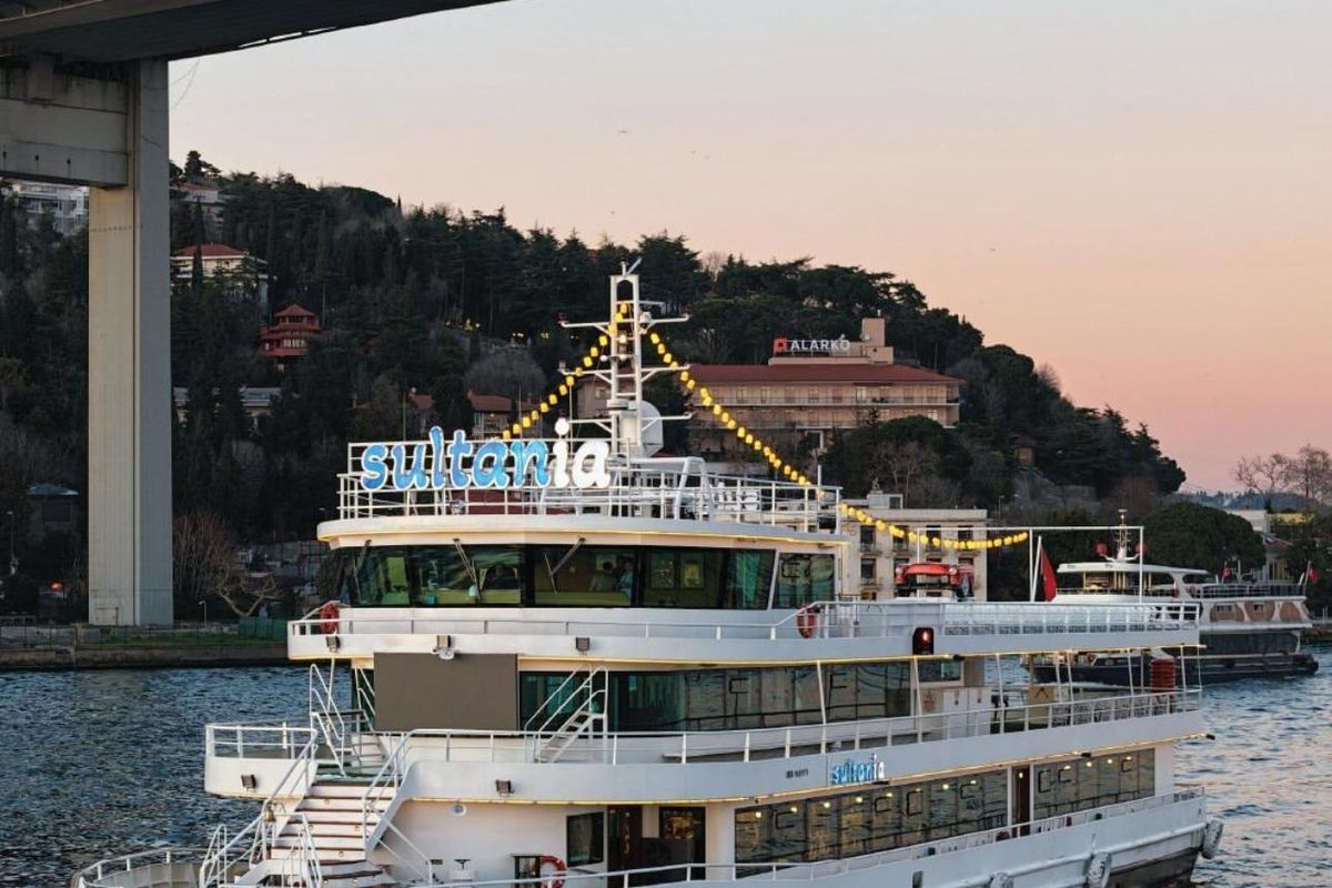 2012 153′ Custom Custom 46.9m Passenger Vessel