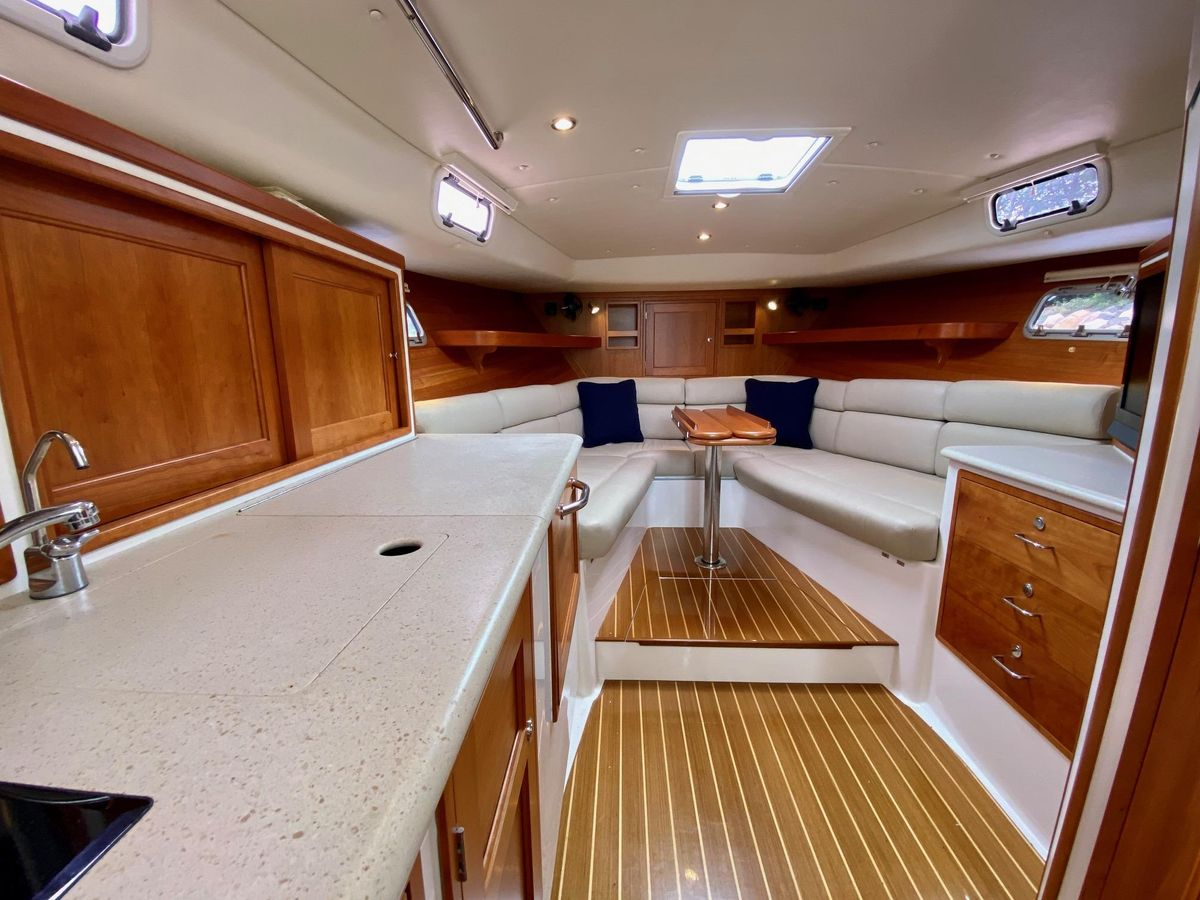2013 36′ MJM 36z Downeast