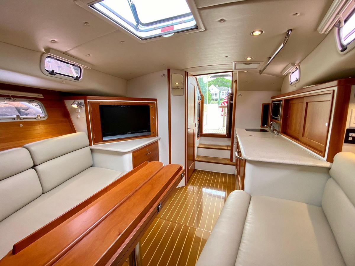 2013 36′ MJM 36z Downeast