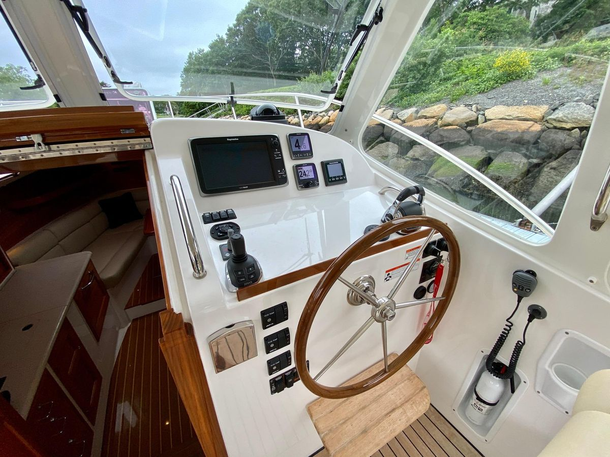 2013 36′ MJM 36z Downeast